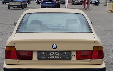 BMW 5 серия, 1991 год, 450 000 рублей, 8 фотография