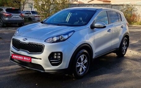 KIA Sportage IV рестайлинг, 2018 год, 2 300 000 рублей, 2 фотография