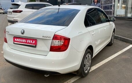 Skoda Rapid I, 2014 год, 750 000 рублей, 3 фотография