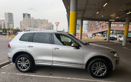 Volkswagen Touareg III, 2016 год, 4 000 000 рублей, 3 фотография