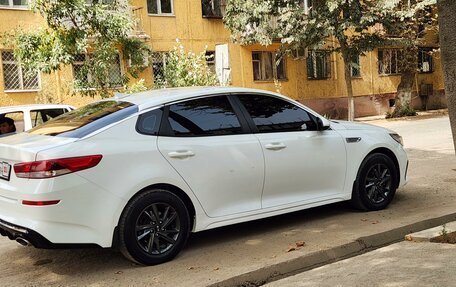 KIA Optima IV, 2019 год, 1 750 000 рублей, 3 фотография