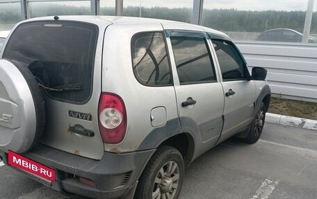 Chevrolet Niva I рестайлинг, 2013 год, 425 000 рублей, 2 фотография