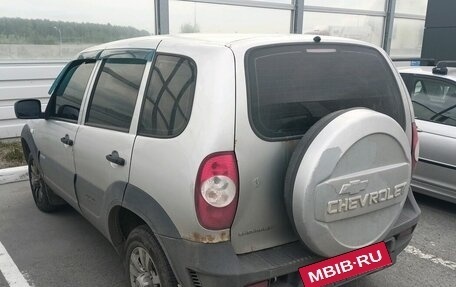 Chevrolet Niva I рестайлинг, 2013 год, 425 000 рублей, 3 фотография