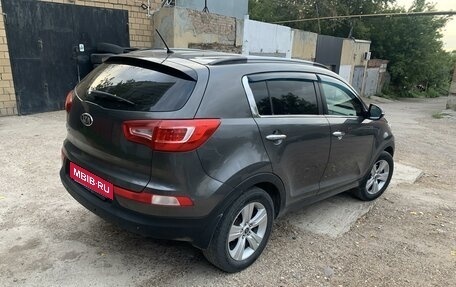 KIA Sportage III, 2011 год, 1 600 000 рублей, 2 фотография