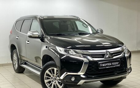 Mitsubishi Pajero Sport III рестайлинг, 2018 год, 3 200 000 рублей, 3 фотография