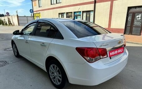 Chevrolet Cruze II, 2012 год, 950 000 рублей, 3 фотография