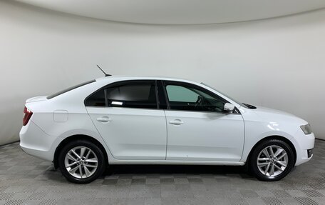 Skoda Rapid I, 2017 год, 1 055 000 рублей, 4 фотография