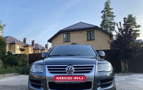 Volkswagen Touareg III, 2007 год, 1 390 000 рублей, 5 фотография