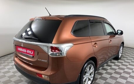 Mitsubishi Outlander III рестайлинг 3, 2012 год, 1 330 000 рублей, 5 фотография