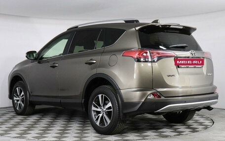 Toyota RAV4, 2016 год, 2 799 000 рублей, 7 фотография