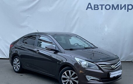 Hyundai Solaris II рестайлинг, 2015 год, 1 285 000 рублей, 3 фотография