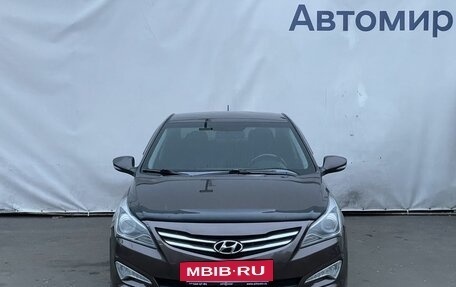 Hyundai Solaris II рестайлинг, 2015 год, 1 285 000 рублей, 2 фотография