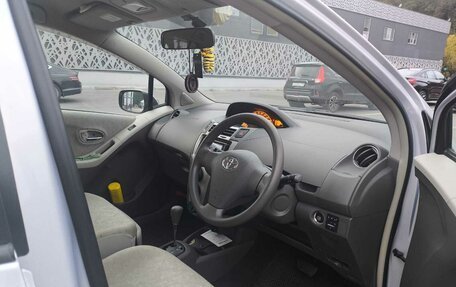 Toyota Vitz, 2008 год, 499 999 рублей, 9 фотография