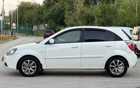 KIA Rio II, 2011 год, 897 000 рублей, 24 фотография