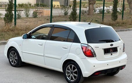 KIA Rio II, 2011 год, 897 000 рублей, 22 фотография