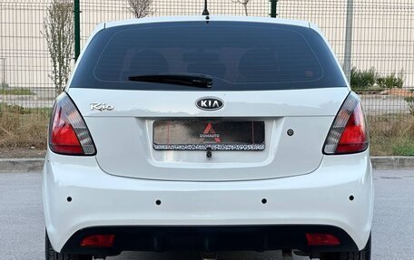 KIA Rio II, 2011 год, 897 000 рублей, 17 фотография