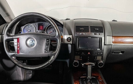 Volkswagen Touareg III, 2006 год, 847 000 рублей, 12 фотография