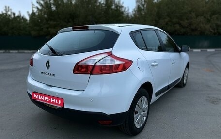 Renault Megane III, 2011 год, 920 000 рублей, 5 фотография