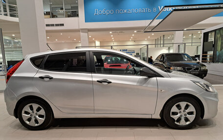 Hyundai Solaris II рестайлинг, 2014 год, 671 000 рублей, 4 фотография