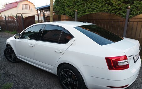 Skoda Octavia, 2018 год, 1 300 000 рублей, 2 фотография