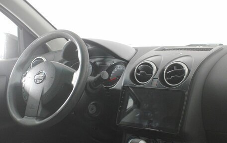 Nissan Qashqai, 2010 год, 899 000 рублей, 9 фотография