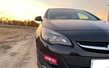 Opel Astra J, 2013 год, 1 150 000 рублей, 12 фотография