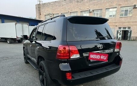 Toyota Land Cruiser 200, 2012 год, 3 400 000 рублей, 5 фотография