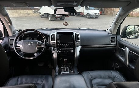 Toyota Land Cruiser 200, 2012 год, 3 400 000 рублей, 11 фотография