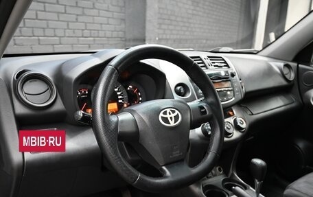 Toyota RAV4, 2010 год, 1 650 000 рублей, 15 фотография