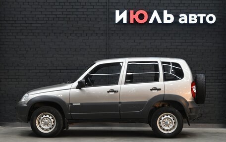 Chevrolet Niva I рестайлинг, 2013 год, 700 000 рублей, 7 фотография