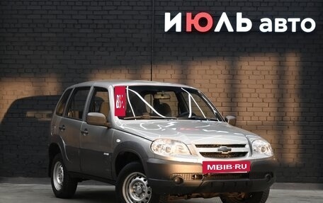 Chevrolet Niva I рестайлинг, 2013 год, 700 000 рублей, 2 фотография