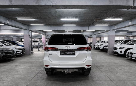 Toyota Fortuner II, 2019 год, 4 100 000 рублей, 6 фотография