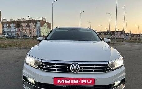 Volkswagen Passat B8 рестайлинг, 2018 год, 2 190 000 рублей, 8 фотография