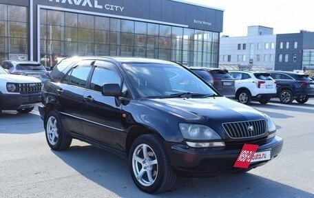 Toyota Harrier, 1999 год, 760 000 рублей, 3 фотография