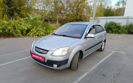 KIA Rio II, 2009 год, 680 000 рублей, 1 фотография