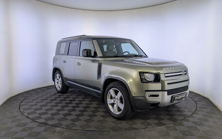 Land Rover Defender II, 2021 год, 7 520 000 рублей, 3 фотография