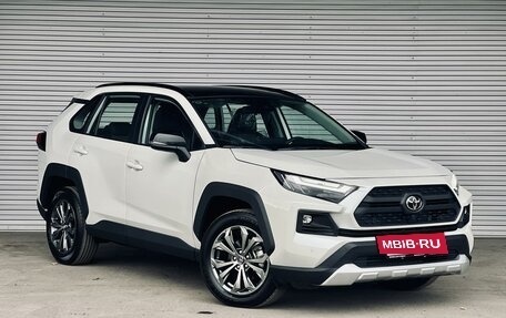 Toyota RAV4, 2024 год, 4 650 000 рублей, 3 фотография