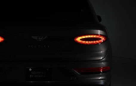 Bentley Bentayga I, 2024 год, 28 500 000 рублей, 10 фотография