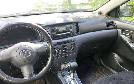 Toyota Corolla, 2004 год, 660 000 рублей, 4 фотография