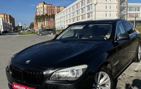 BMW 7 серия, 2011 год, 2 200 000 рублей, 3 фотография