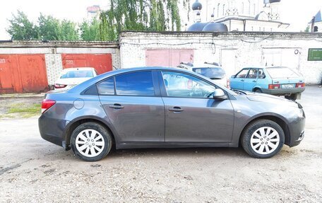 Chevrolet Cruze II, 2011 год, 730 000 рублей, 5 фотография