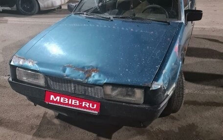 Mazda 626, 1989 год, 80 000 рублей, 2 фотография