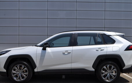 Toyota RAV4, 2024 год, 4 350 000 рублей, 9 фотография