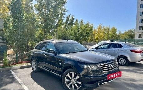 Infiniti FX I, 2007 год, 1 490 000 рублей, 7 фотография