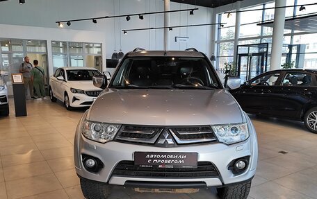 Mitsubishi Pajero Sport II рестайлинг, 2014 год, 2 200 000 рублей, 2 фотография