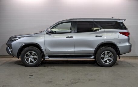 Toyota Fortuner II, 2018 год, 3 790 000 рублей, 8 фотография