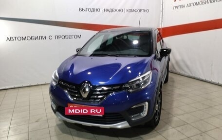 Renault Kaptur I рестайлинг, 2020 год, 1 825 000 рублей, 3 фотография