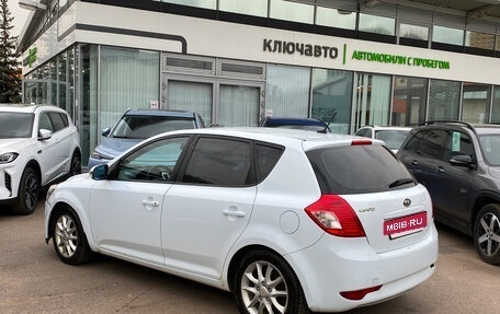 KIA cee'd I рестайлинг, 2011 год, 649 000 рублей, 6 фотография