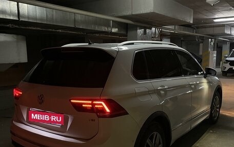 Volkswagen Tiguan II, 2017 год, 2 550 000 рублей, 3 фотография