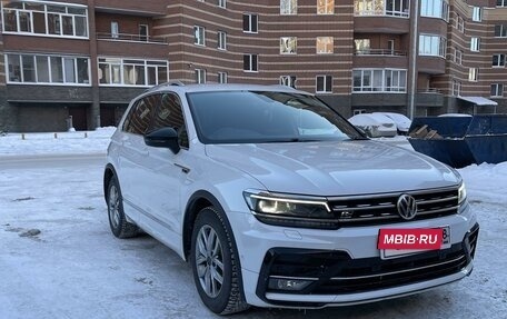 Volkswagen Tiguan II, 2017 год, 2 550 000 рублей, 10 фотография